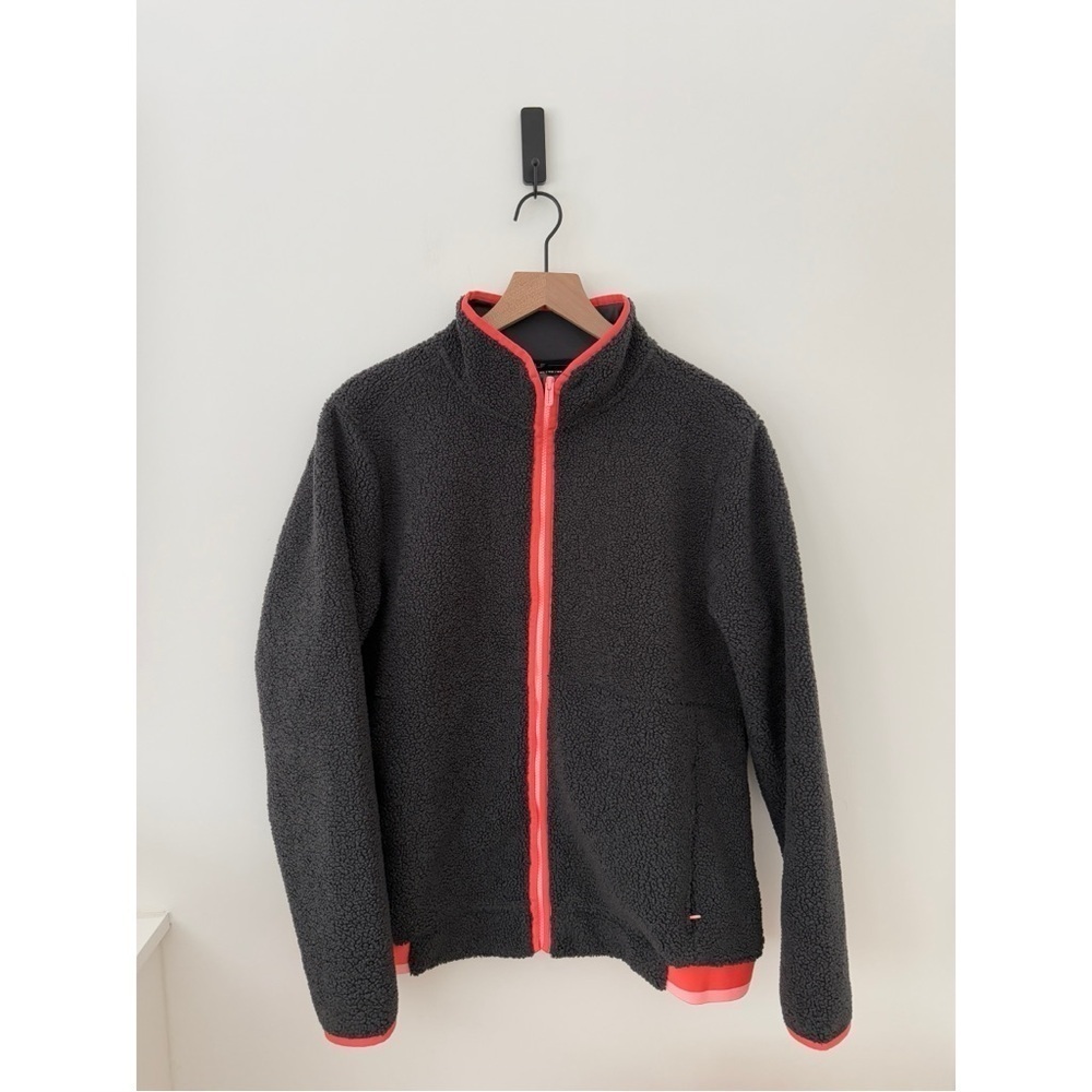 Under Armour Women's Gold Sherpa Jacket Light Weight Loose Fit Size XL